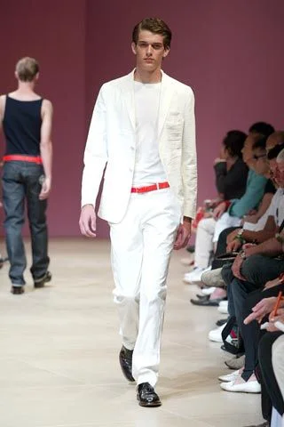 Look 10